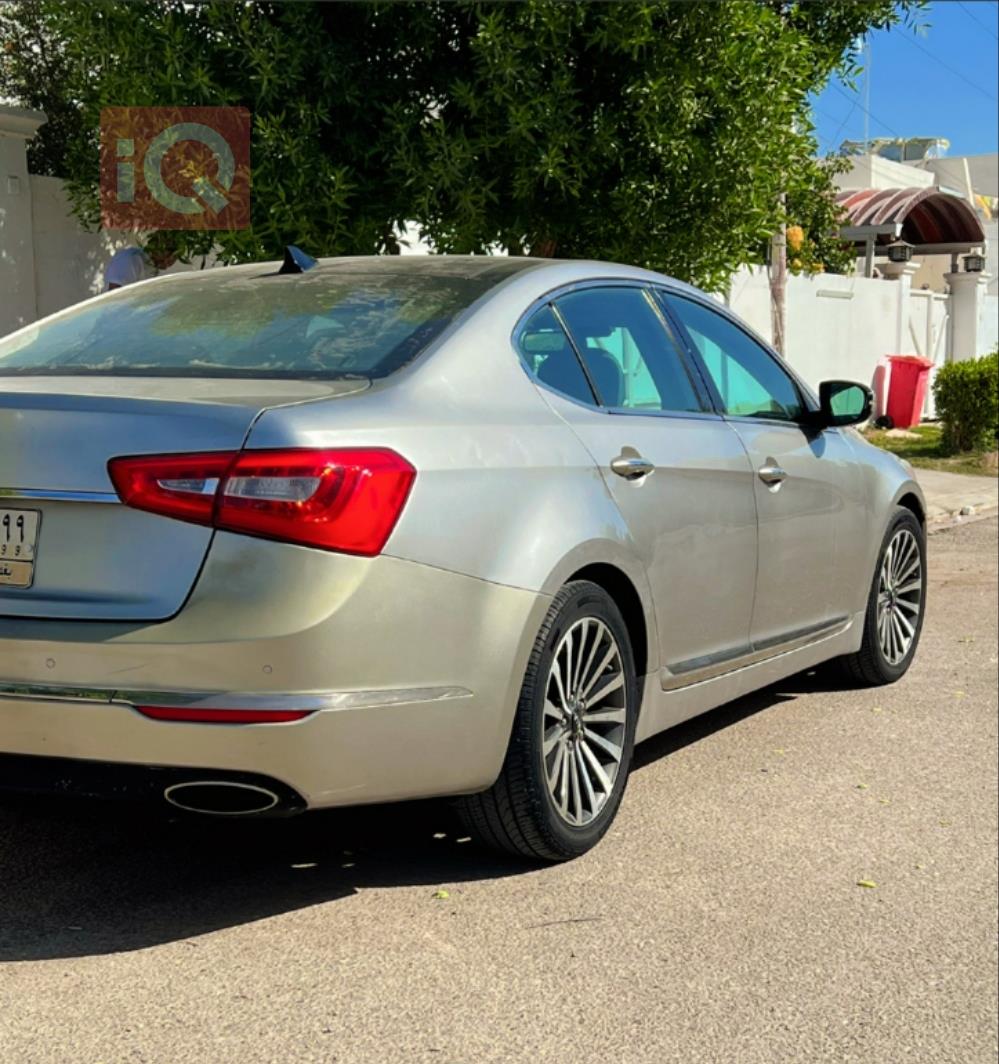 Kia Cadenza